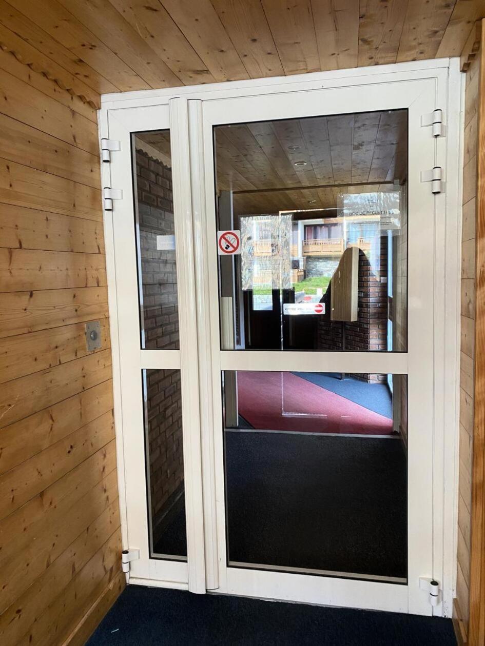 Appartement Roc De Peclet 2 - Location: Chaleureux Avec Dans Un Quartier Calme Mae-9051 *